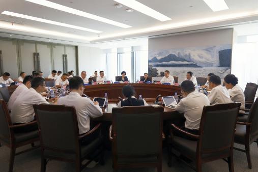 1756807900398 £¨¹ÙÍø£©ÉîÈë¹á³¹ÖÐÑë°ËÏî»®¶¨¾«Éñѧϰ½ÌÓýרÌâÄîÊé°àôß2025ÄêµÚ7´Îµ³Î¯ÀíÂÛѧϰÖÐÐÄ×éѧϰ£¨À©´ó£©»á¼ò±¨